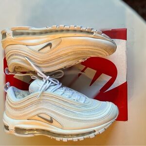 Triple white Nike air max 97. Size 8. Worn once.